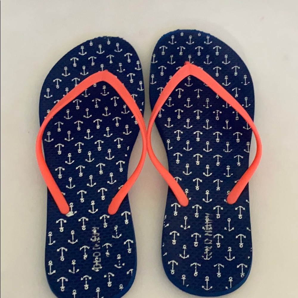 blue flip flops